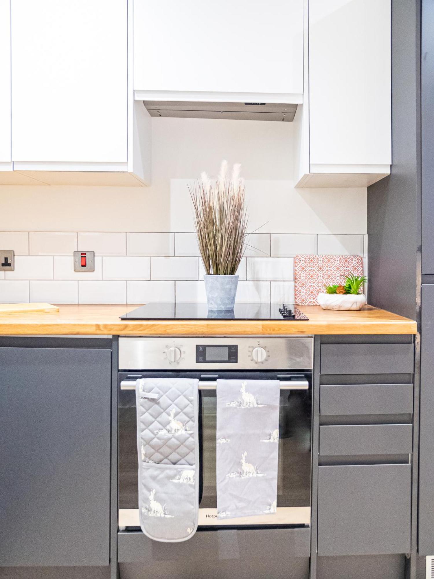 2-Bedroom With Breathtaking Views In Holmfirth Village, Хъдърсфийлд Екстериор снимка